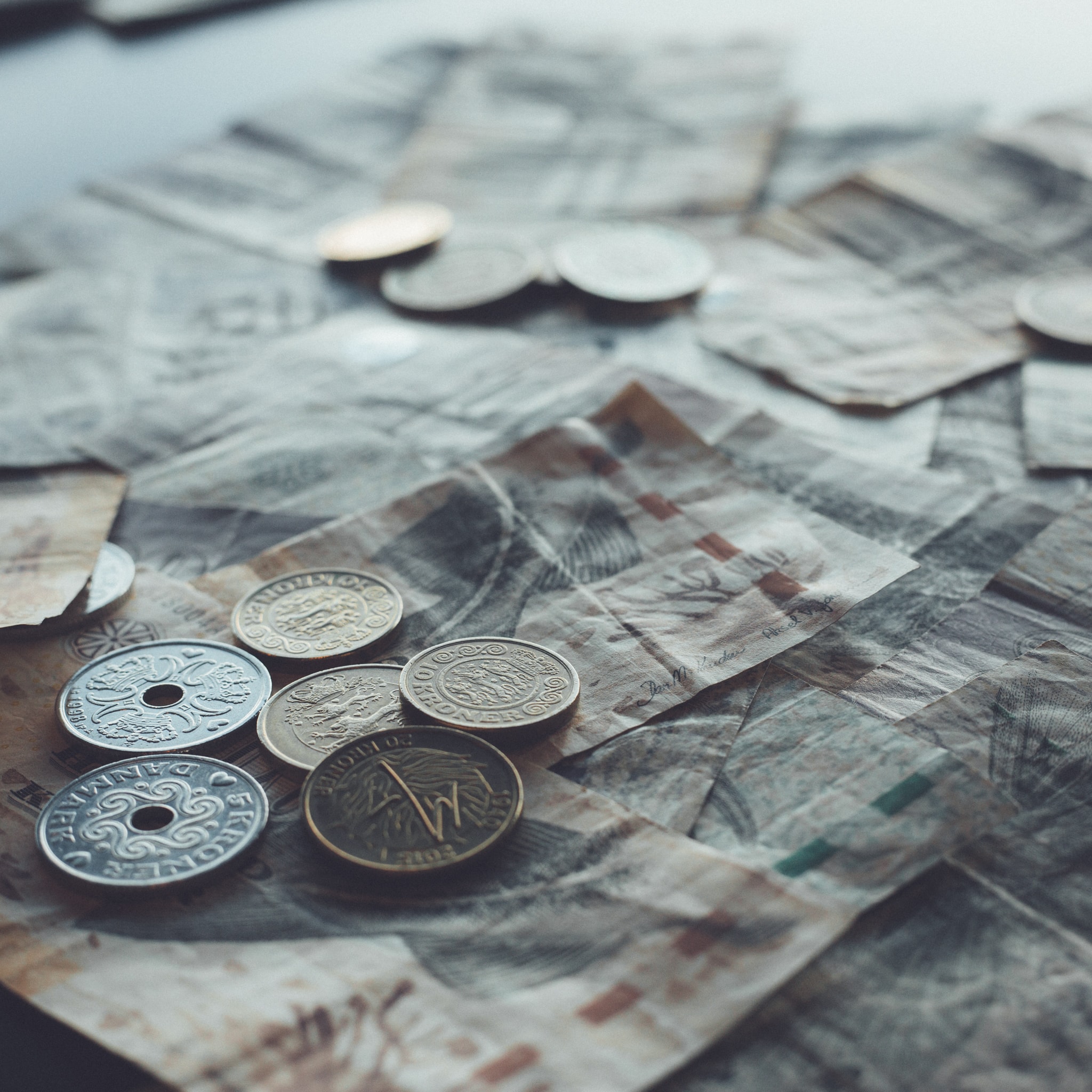 Færøske pengesedler og mønter.