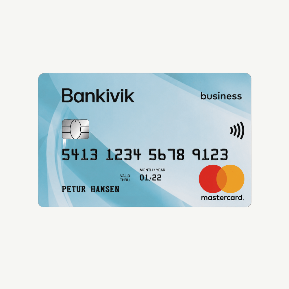 Tre forskellige mastercard kreditkort. 